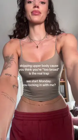 You missing out on the $x appeal honeyyy. Fr33 week of my workouts in my b!0 🖇️🖤 #upperbodyworkoutforwomen #backworkoutforwomen #gymmotivationforwomen #strengthtrainingforwomen #girlswholift 