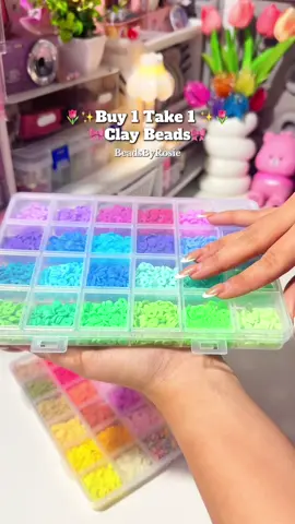 Super pretty! #beadsbyrosie #freesample #beadsjewelry #beads #beadsbracelets #beadsbusiness #beadedbracelets #claybeads #claybeadbracelets #claybead #claybracelets #claybracelet 
