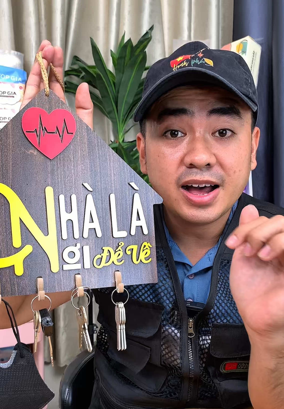 Tranh decor kết hợp treo chìa khoá