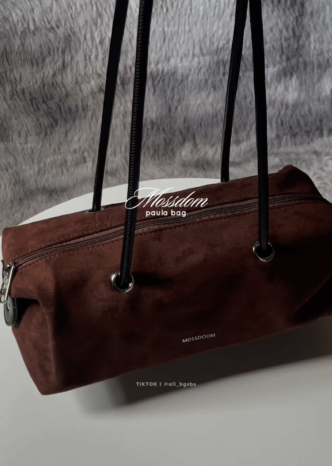 sobrang ganda at perfect talaga ng shoulder bag na 'to! 😮‍💨 #bagrecommendation #mossdoom #mossdombag #bagforwomen #shoulderbag 