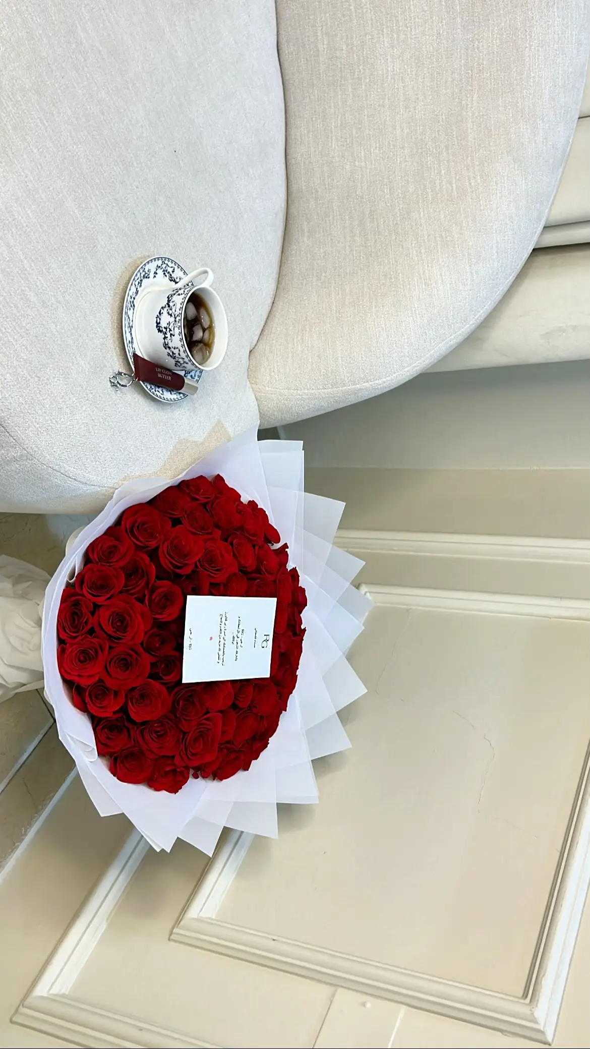 #ورد #rose #your_coffee #شعر #اكسبلورexplore 