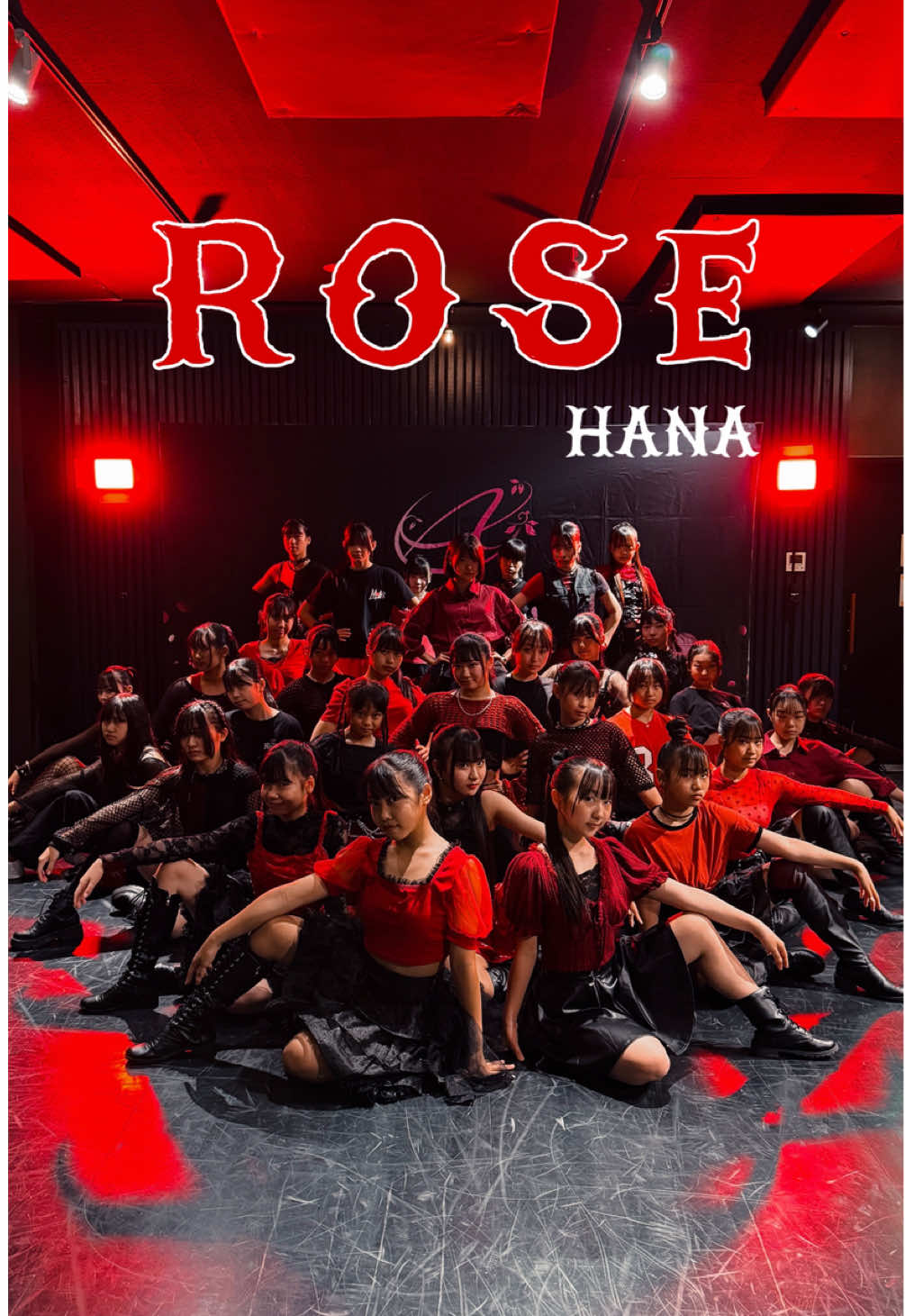 Just like a rose…🌹 🖤ROSE - @HANA   #dance #ROSE #HANA #fyp #japan 