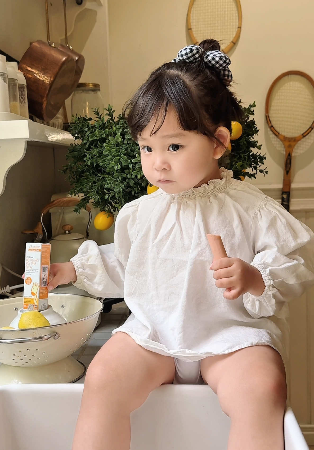 2 tuổi mà ra đường toàn bị nhầm là 3-4 tuổi 🤭 #VITACARE #VITATREED3K2 #d3k2dha #d3k2dangxit #búpmangnon 