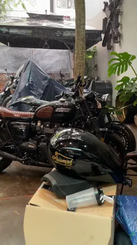 Mua gio kin san roi ae ✅ #scmchanoi #triumphmotorcycles #triumphscrambler #saigonclassic #hanoi 