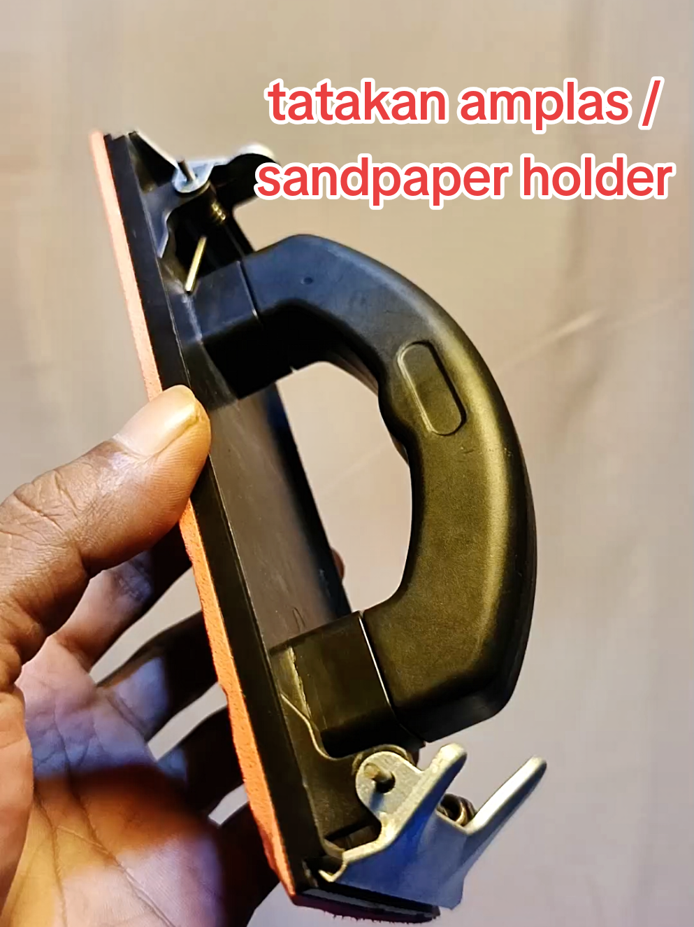 tatakan amplas /sandpaper holder #taktakanamplas #alatpengamplasan #amplas #amplaskayu 