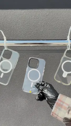 ✨ Keep your phone looking brand new! #RHINOSHIELD Clear Case = crystal clear + lifetime warranty. Yellows under normal use? We’ll replace it! 👀 Would your case survive the test? Drop a 💎 if yes! #ClearCase #phonecase