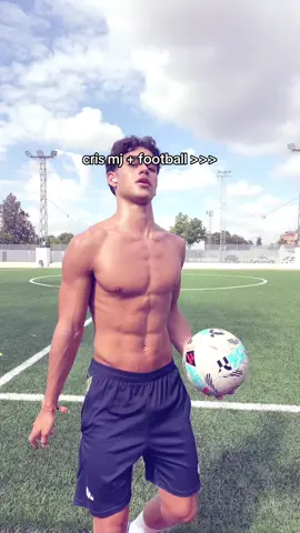 is the best @Cris MJ 😸