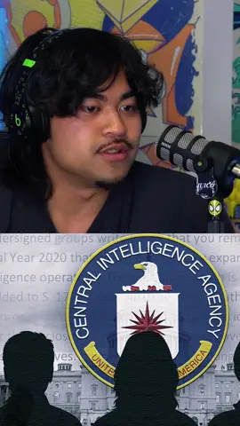 Footage at the end 😳😳 #foryoupage #podcast #tiktok 