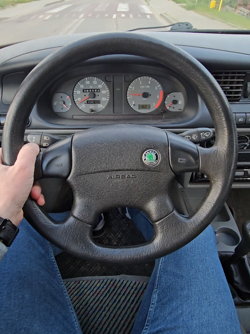 Skoda Felicia 1.6 2000r Test Drive  #wejherowo #nasprzedaż #trójmiasto #autokomis #skoda 