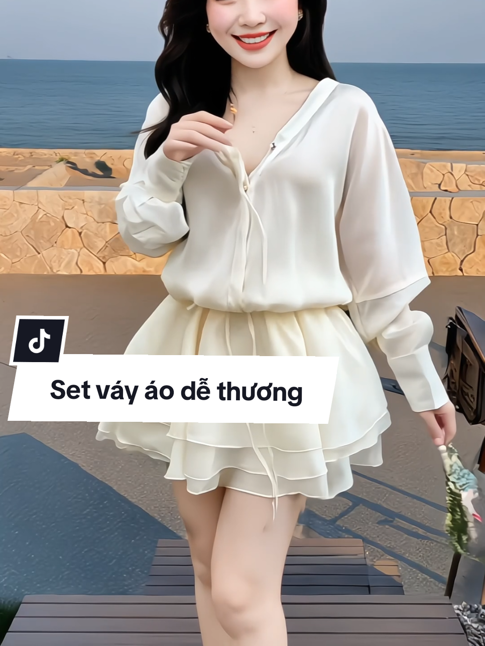 Set váy áo nữ xinh xắn dễ thương gồm áo sơ mi cổ V phối cùng chân váy tầng (có lớp quần bảo hộ), set vừa đủ đáng yêu mà vừa đủ thanh lịch nhé nàng #setvayao #setdoxinh #setdonu #xuhuong #ThoiTrendNu 