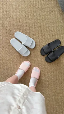 Dép đi trong nhà đi êm mà lại đẹp như này, mỗi lần tui phải mua 3 đôi mới bõ ✨#huongtranreview 