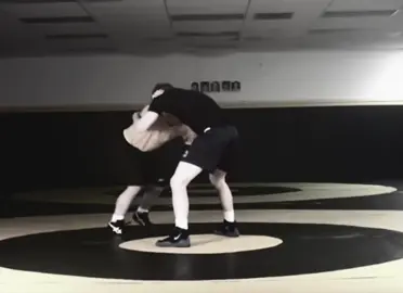 High crotch to back arch 🤼‍♂️💥 #wrestling #takedown #technique #tutorial #defense #fyp #viral 
