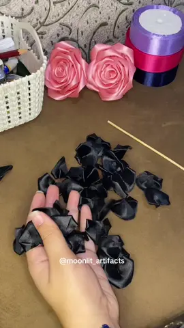 Dm for details and orders  . . Customize your favourite bouquet  . . #creatorsearchinsights #bouquetwrappingtutorial #ribbonbouquet #ribbonflowertutorial #ribbonflowers 