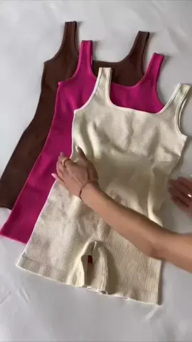 MACAQUINHO ACADEMIA CANELADO  ALTA COMPRESSÂO FITNESS  COM BOJO REMOVÍVEL por R$49,90 - R$53,90. Compre na Shopee agora! 