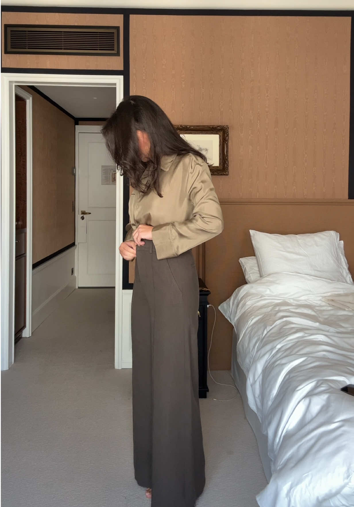 Different shades of brown in Paris 🤎 #grwm #classystyle #outfitinspo #outfitideas 