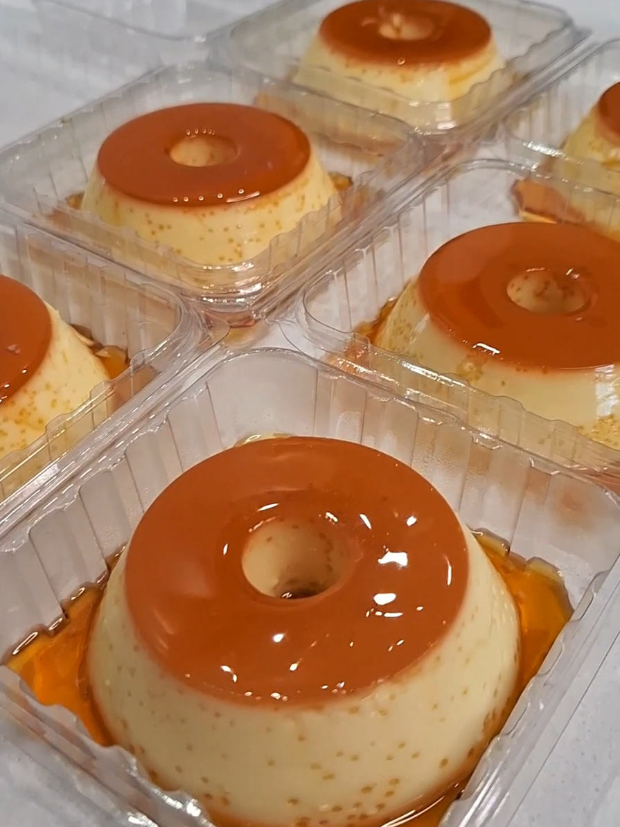 mini pudim que vendo no ifood por R$ 8,00 🍮💛
