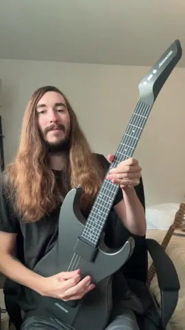 I bet you’ve never seen a guitar do this. #guitar #guitartok #aeroband #aerobandguitar 