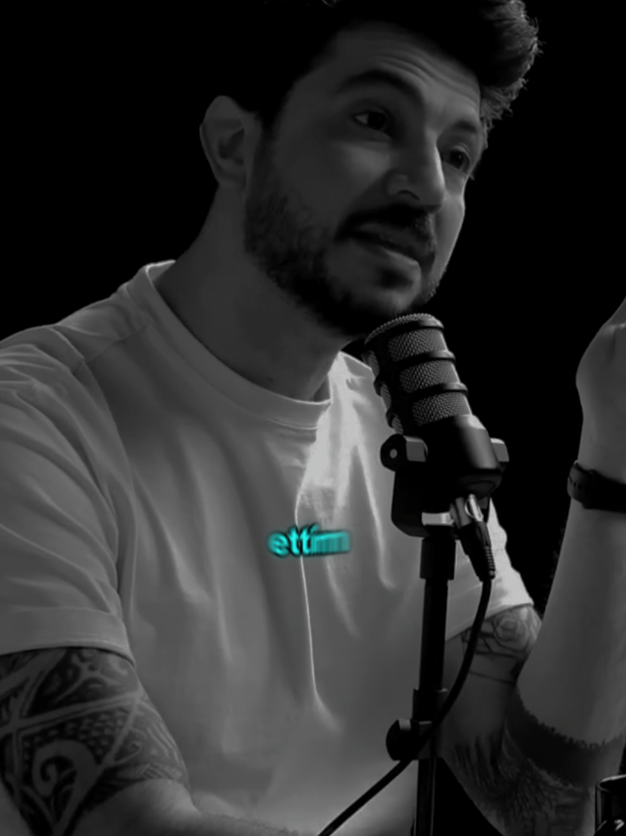 Hikayeden Adamlar. #gündem #ixlastv #keşfetteyizzz #keşfet #hikayedenadamlar 