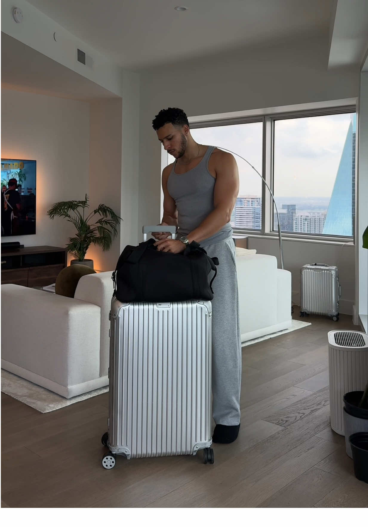 pack with me for a trip to Italy 🇮🇹  #packwithme #asmr #travel #packingasmr