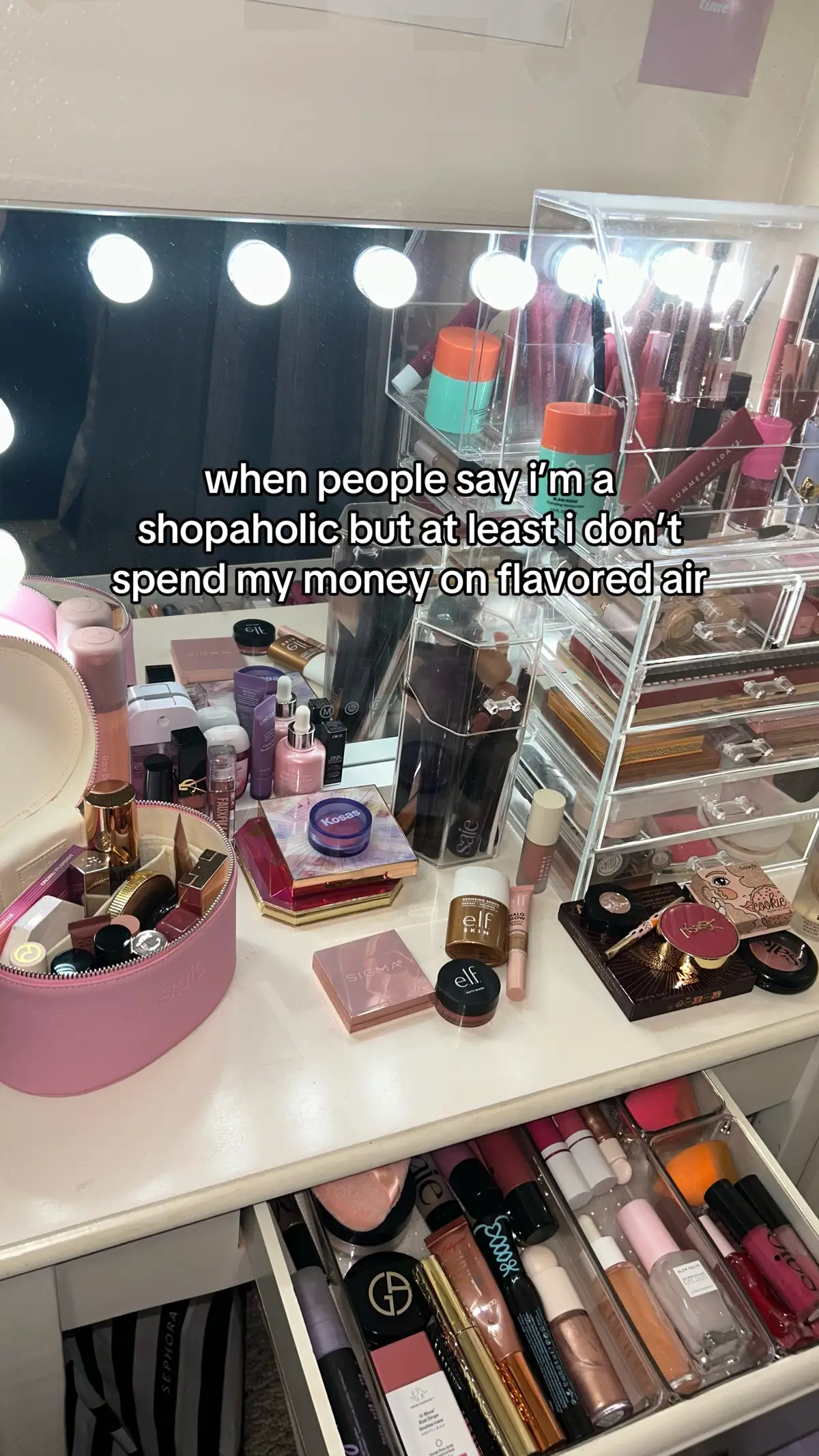 🤷🏼‍♀️🤷🏼‍♀️ #makeuptok #vanity #contentcreator #microinfluencer 