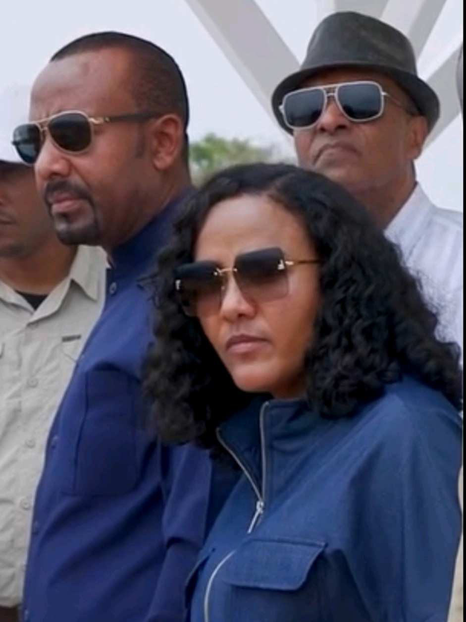 መጀመር በቂ አይደለም ክትትል እና ድጋፍ ያስፈልጋል። የቤኒሻንጉል ጉምዝ ክልልም ሆነ የአሶሳ ከተማ እየተለወጡ ያለበት መንገድ የሚታይ ነው። #አብይአሕመድ #ዝናሽታያቸው #zinash_tayachew #abiyahmed #አሶሳ 