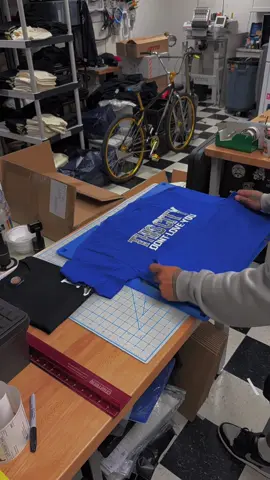 Packing and Shipping out an order #tshirt #DIY #fyp #SmallBusiness 