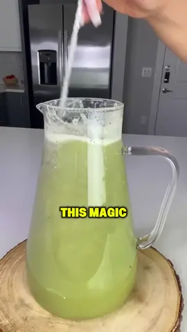 Take a sip of this juice and run to the bathroom. #naturalremedy #recipes #naturalremedies #cleansing #constipation #juices 