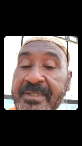 القرد 😂😂#السودان🇸🇩 #fyp #sudanese_tiktok_🇸🇩 #مصمم_فيديوهات🎬🎵 #الشعب_الصيني_ماله_حل😂😂 