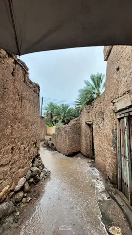 تبقى بيوت الأجداد أكثر البيوت دفئًا في هذا العالم بيوتُالأجدادٍ ليست مُجردّبناياتٍ من الطّوب ، إنّها حكاياتُ، وذكرياتٌ تسكنُالقلوب ! #اكسبلور #سلطنة_عمان🇴🇲 