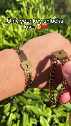 Tag the one you would wear this with ❤️ Your partner has the only key to unlock your bracelet It is a real lock and key that can only be opened when you are together A perfect reminder of love trust and the bond you share every day #couplebracelet #lockbracelet #braceletwithkey #matchingbracelets #lovebracelet