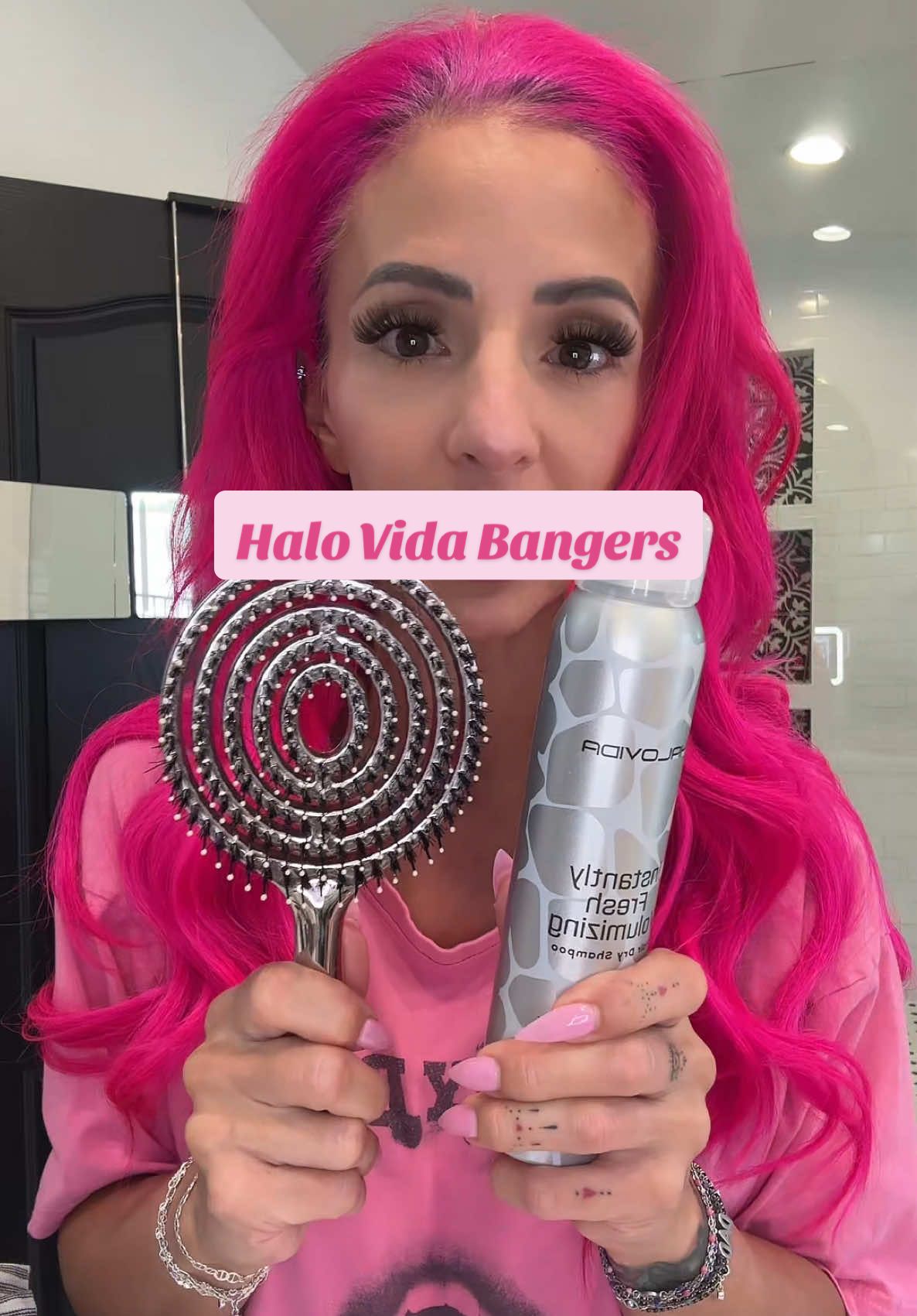 Halovida dry shampoo and hair brush are definitely keepers! #hair #hairstyle #haircare #hairtools #dryshampoo @HALOVIDA 