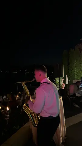 Live saxophone vibes at the wedding dinner 🎷💍 #newyorkweddingplanner #losangelesweddingplanner #chicagoweddingplanner #houstonweddingplanner #miamiweddingplan #cocktailhourmusic #saxophonistforhire #weddingmusician #liveweddingmusic #eventmusician #cocktailhoursaxophonist 