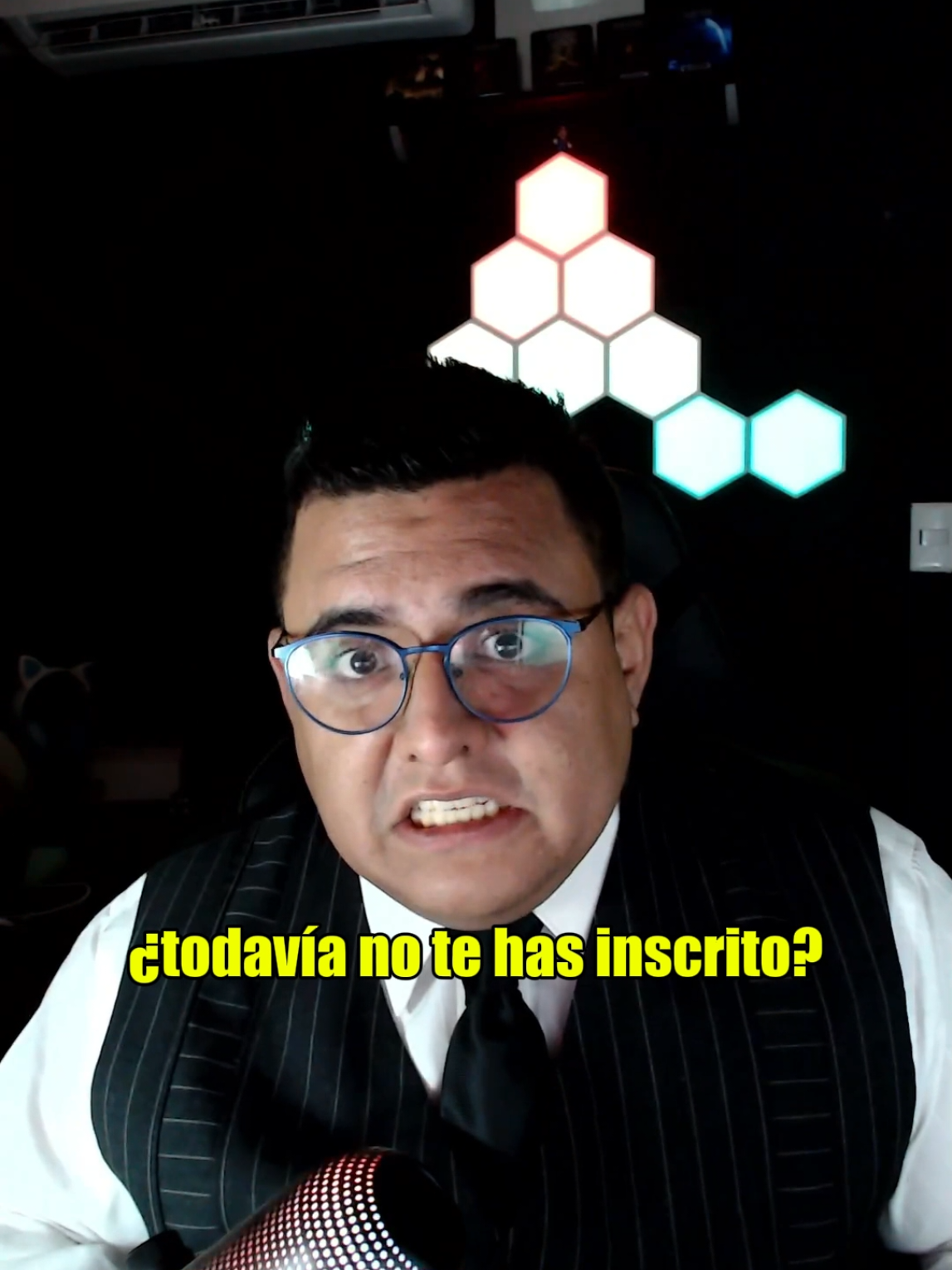 🚨 Agente, la misión está clara: quedan pocos días para inscribirte en la Copa Agentes en Ascenso ⚡. @Visa  y @BAC El Salvador  traen un torneo con diferentes premios 💰 y un viaje todo pagado a la Comic Con Panamá 2025 ✈️🎭. Podrás enfrentarte a los mejores de Centroamérica en Amateur o Pro, sin excusas. 📅 Clasificatorias: 28 de agosto. 📍 Regístrate YA en subedenivel.gg antes de que el contador llegue a cero ⏳. #Valorant #gta #ElSalvador #noticia #Publicidad