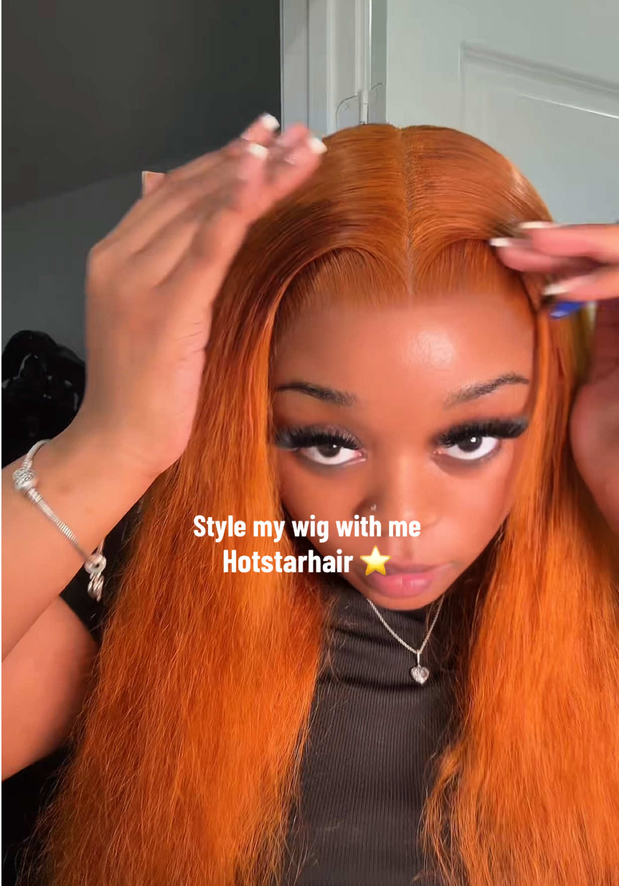 Get this 30in ginger wig from @Hot Star Hair for ONLY $119 😻 SO CUTE #hotstarhair #gingerwig #wiginstall #wiginfluencer #middlepartbussdown 