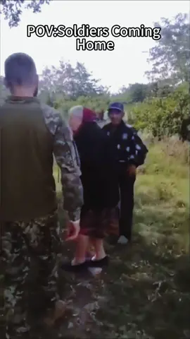 Soldiers coming home#millitary#viral#feelings#Love#soldier 