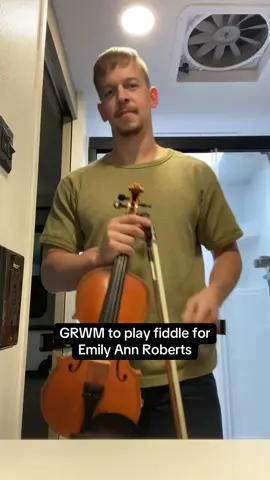 Way better than @Emily Ann Roberts grwm videos  #grwm #concert 