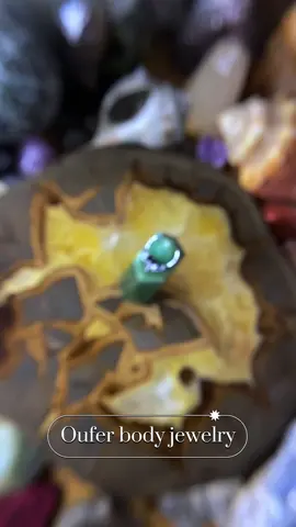 ✨🖤 This hawk moth piece from @Oufer Body Jewelry Shop is giving mystical + edgy all in one. Obsessed with how detailed the design is — it’s such a unique way to elevate your piercing set up. 🦋🌙 #ugc #bodyjewelry #tiktokshopaffiliate #fyp #CapCut 