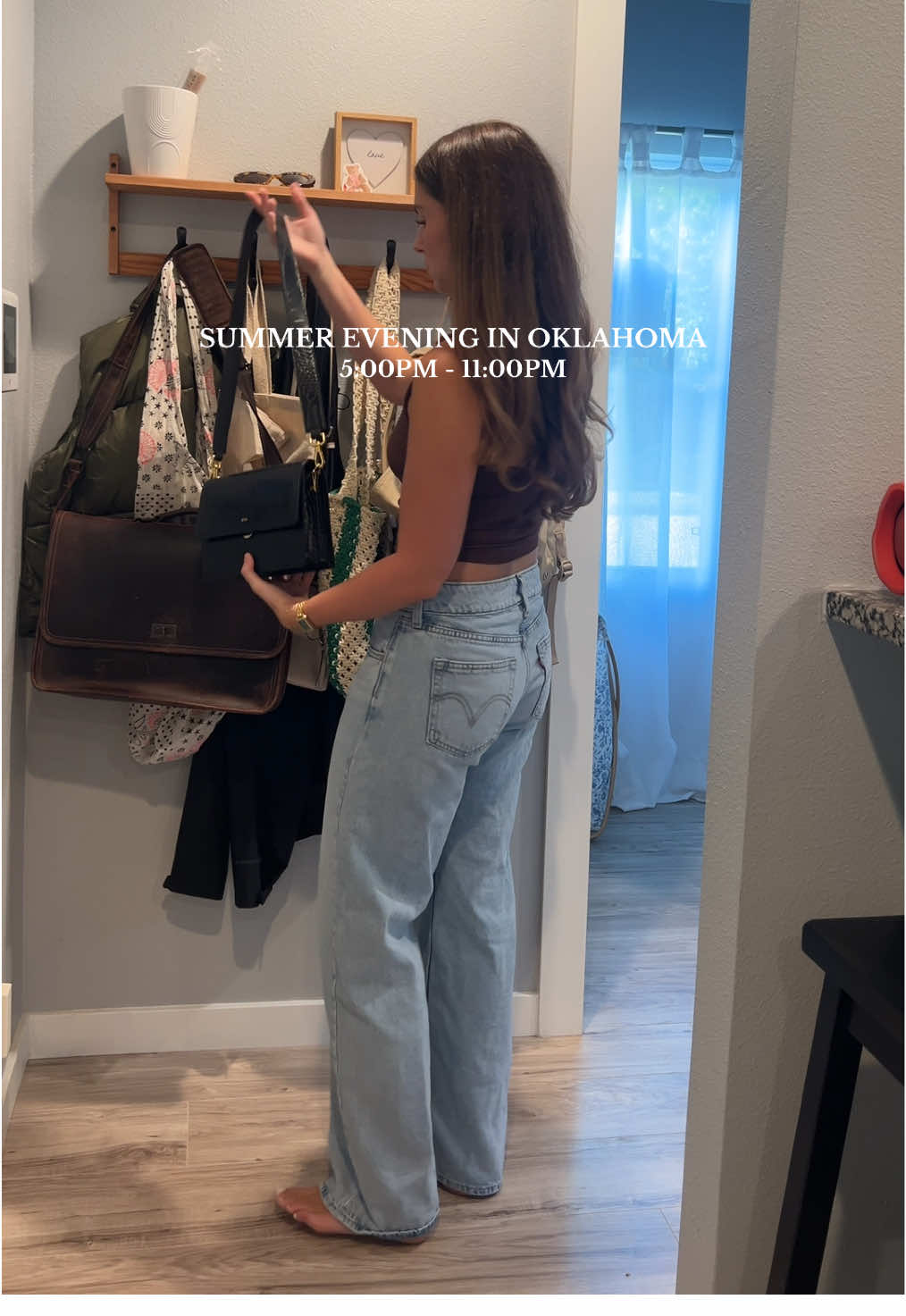 from last night!!! such a fun night :) we went to Tina’s, r bar & the pump !!! #microinfluencer #oklahoma #tulsaoklahoma #tulsa #timestampsvlog @Levi’s @Free People @Rare Beauty @Shark Beauty @Moehair INC @Amazon @L’Oreal Paris Makeup & Hair @SALT & STONE @ouraring @Summer Fridays @Charlotte Tilbury 