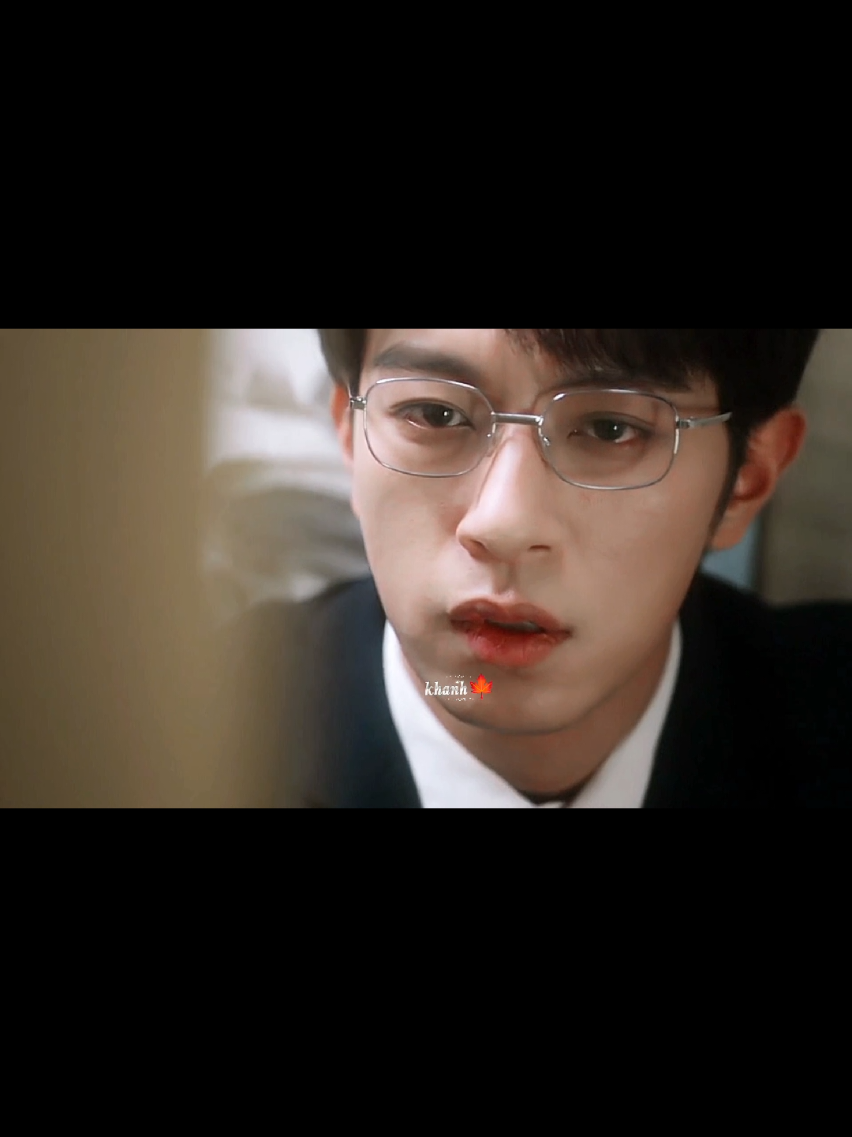 ngoan .nhấc mông lên  làm gì vậy .tôi muốn dùng  👀👀👀🤭🤭🧐🧐🧐🧐🧐#khanh🍁 #abodesire #themmuon #themmuon #eliothuang 