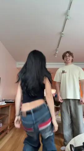 😋