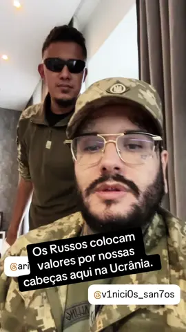 Entre irmãos combatentes. Juntos até o fim. Sigam o Arisson e o Vinícius nas redes sociais. #fé #cristovive 