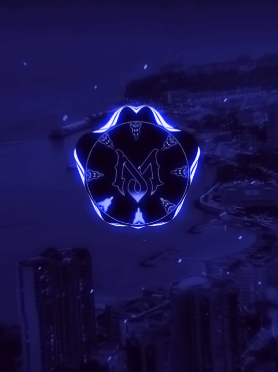 Dancin In Moonlight (Slowed + Reverb) #slowedandreverb #slowedsongs #music #aveeplayer #bassboosted 