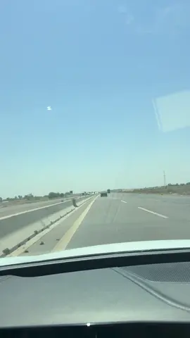 دام انت اكرع محد يلوح راسك 