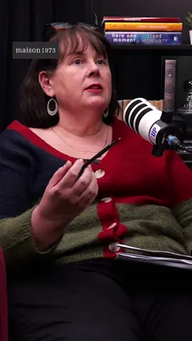 Sunday podcast rec. We have our first episode of season 2 out. Red flag or Green flag. . . . #kateforster #entertainment #gossip #heal #healing #family #therapy #mum #daughter #advice #Love #reltionships #tiktok #author #book #mumanddaughter