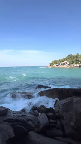 Praia boa é praia vazia  #praia #paisagem #fyp #foryou #foryoupage 
