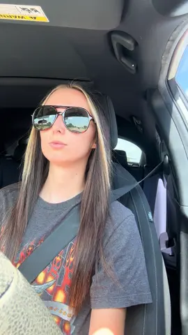 Hey #fyp #prettyeyes #viral #sportscar #howdy #tattoos #brunettegirl #hey #prettygirl 