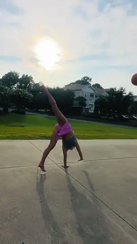 And this is how I left the court with a hurt knee 👀 #Basketball #Sports #Girl #Heels #Humor 