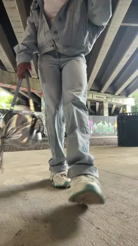 my pre birthday fit 😙😙 #fyp #denim #balenciagatracks 