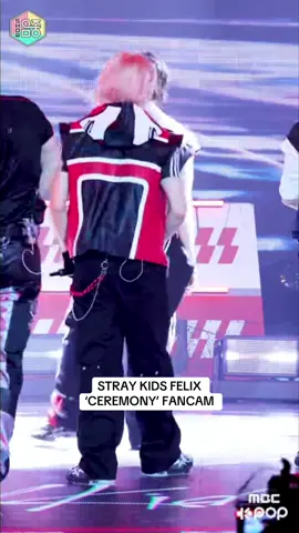 HE IS SO PRETTY UGHHHHHH