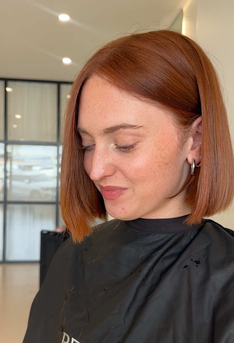 never let them guess your next move @Stacey-Hannah 💅🏼🫶🏼  #hairtransformation #bobhairstyle #auburnhair 